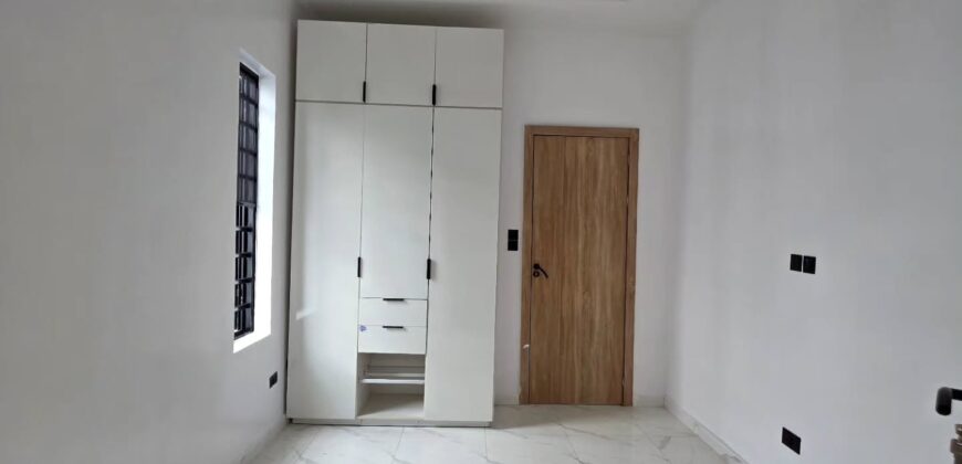 Spacious 4 Bedrooms Duplex