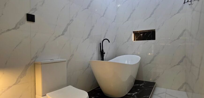 Spacious 4 Bedrooms Duplex