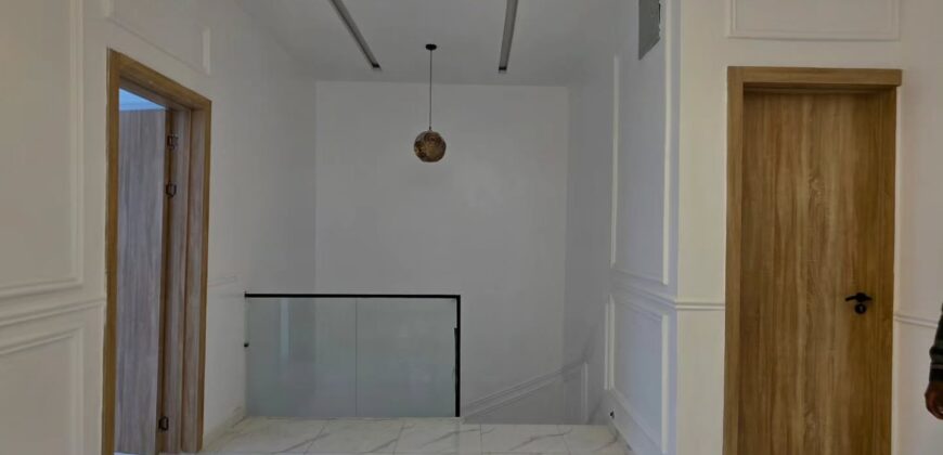 Spacious 4 Bedrooms Duplex