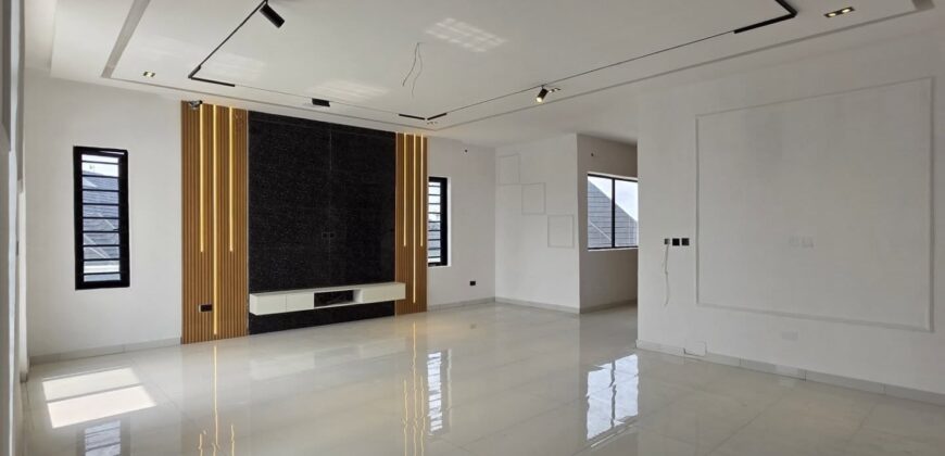 Premium 5-Bedroom Fully Detached Duplex with BQ