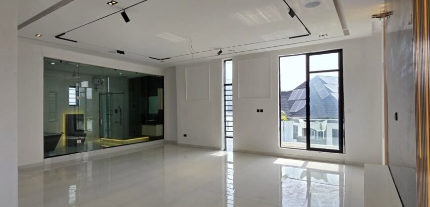 Premium 5-Bedroom Fully Detached Duplex with BQ