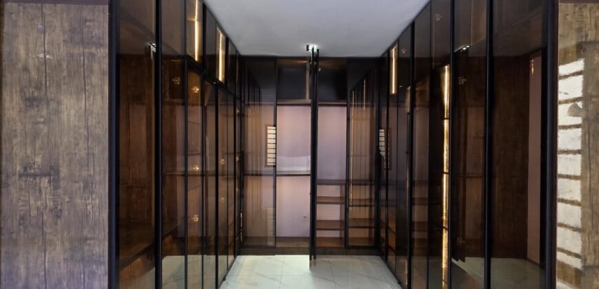 Luxury 5-Bedroom Fully Detached Duplex with BQ