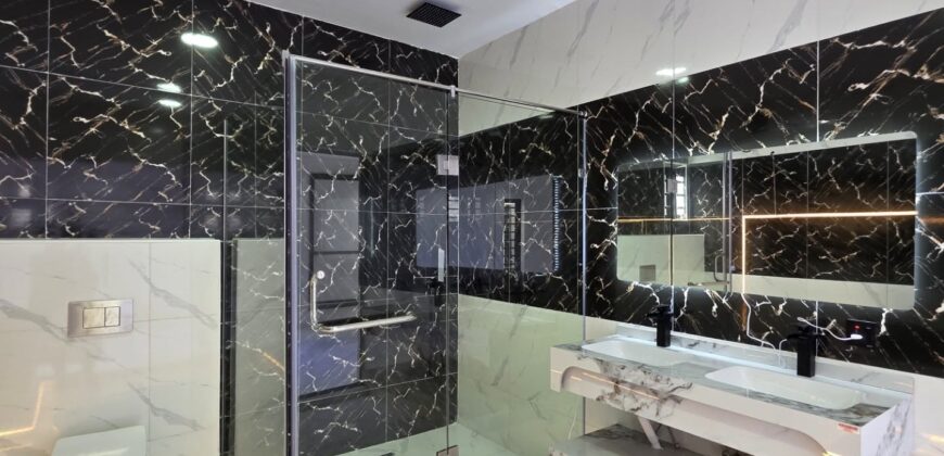 Luxury 5-Bedroom Fully Detached Duplex with BQ