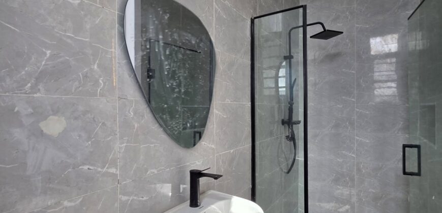 Stunning 5-Bedroom Fully-Detached Duplex