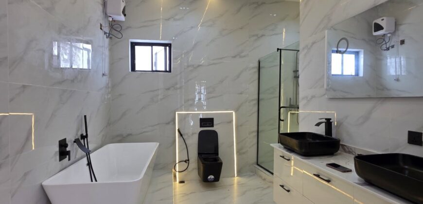 Luxury 5-Bedroom Fully Detached Duplex with BQ