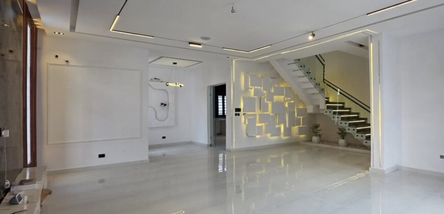 Premium 5-Bedroom Fully Detached Duplex with BQ