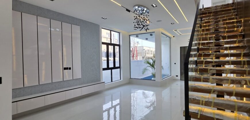 Ikota Villa Estate’s Finest