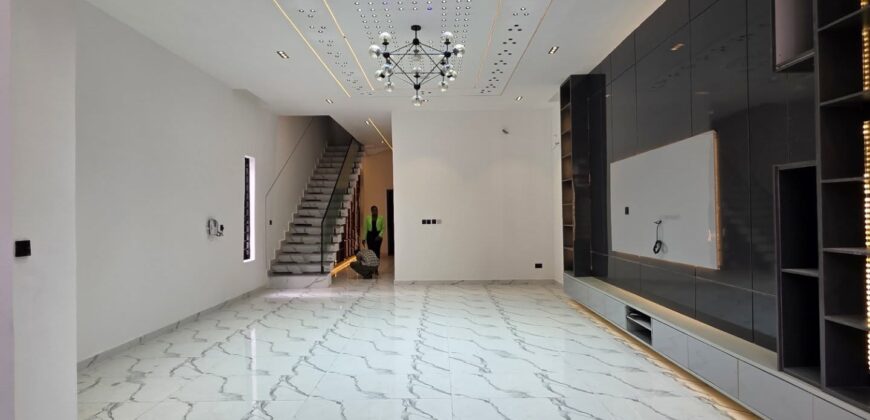 Luxury 5-Bedroom Fully Detached Duplex with BQ