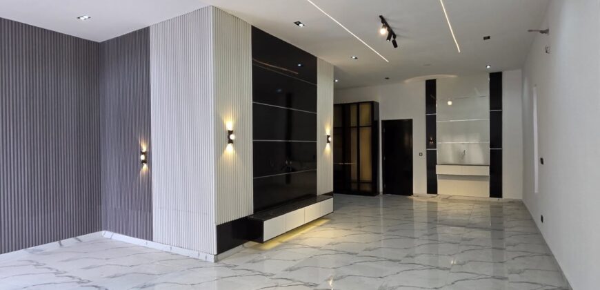 Luxury 5-Bedroom Fully Detached Duplex with BQ