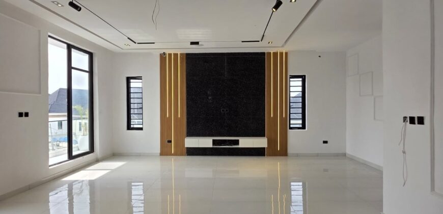 Premium 5-Bedroom Fully Detached Duplex with BQ